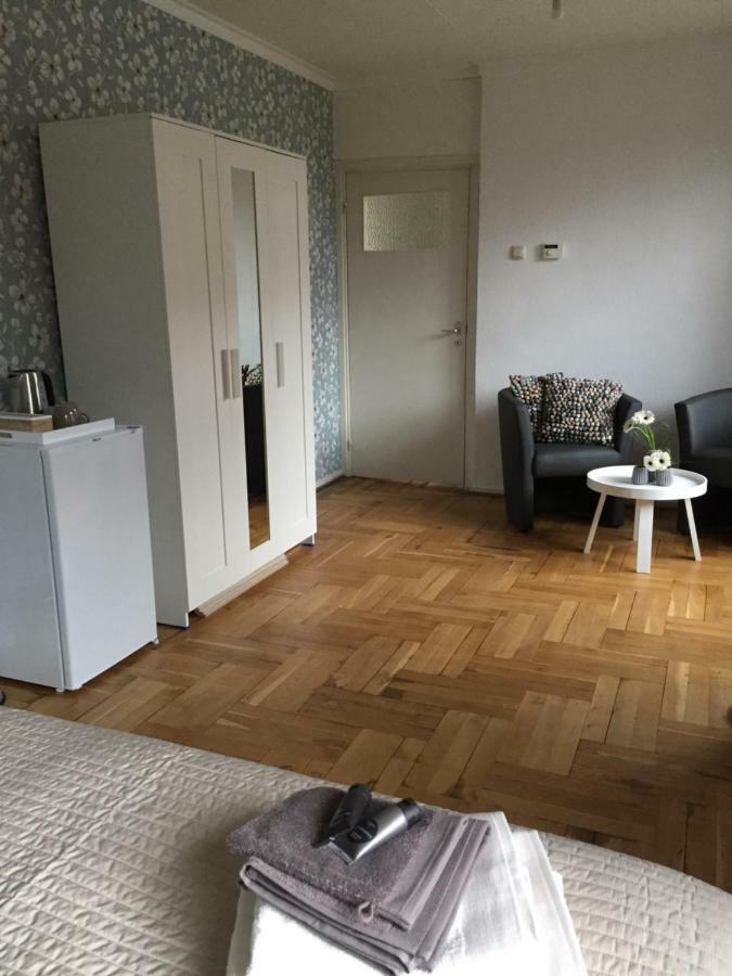 Bed And Breakfast Loft24 海尔伦 外观 照片